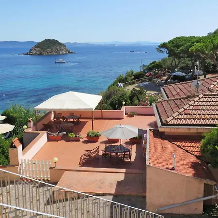Daire Locazione Turistica Castello-1 *